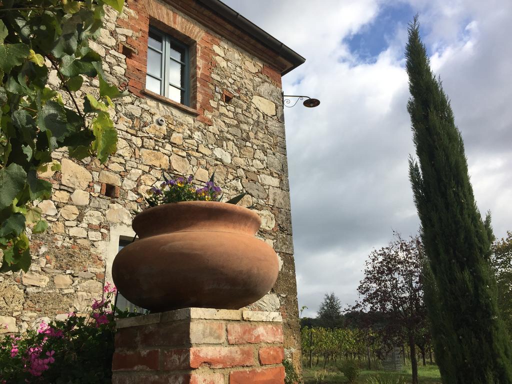 Gasthaus Agriturismo Podere Alberese Asciano Exterior foto