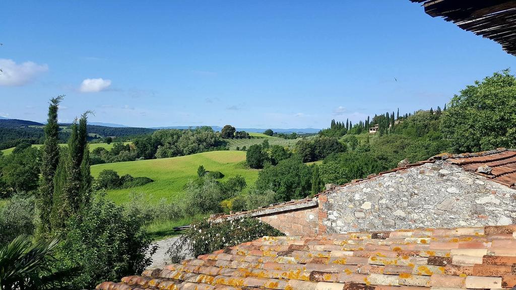 Gasthaus Agriturismo Podere Alberese Asciano Exterior foto